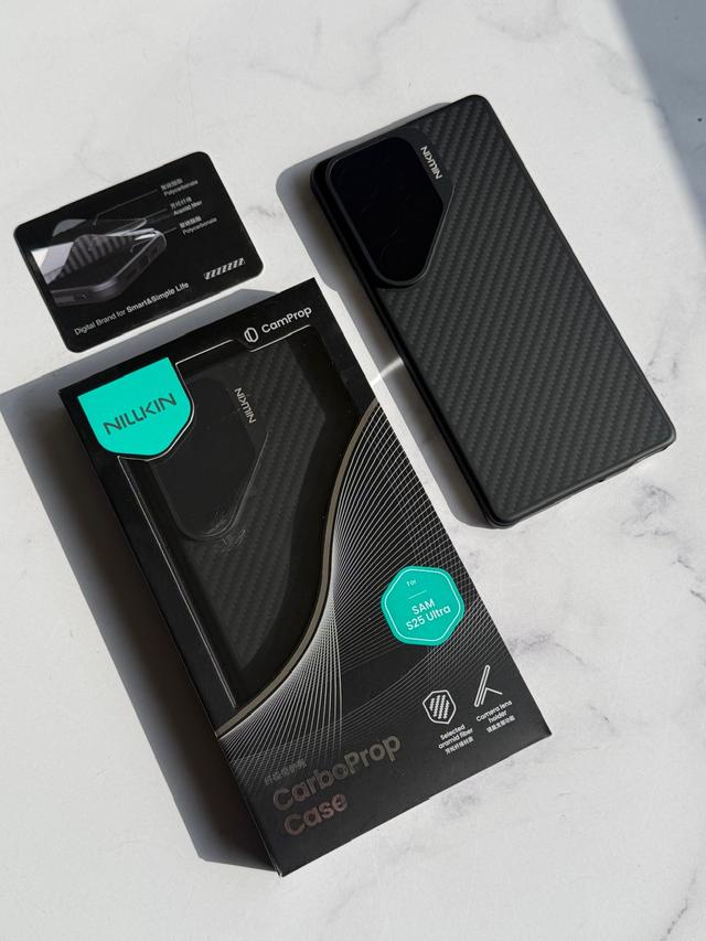 قاب NILLKIN CarboProp Case 
